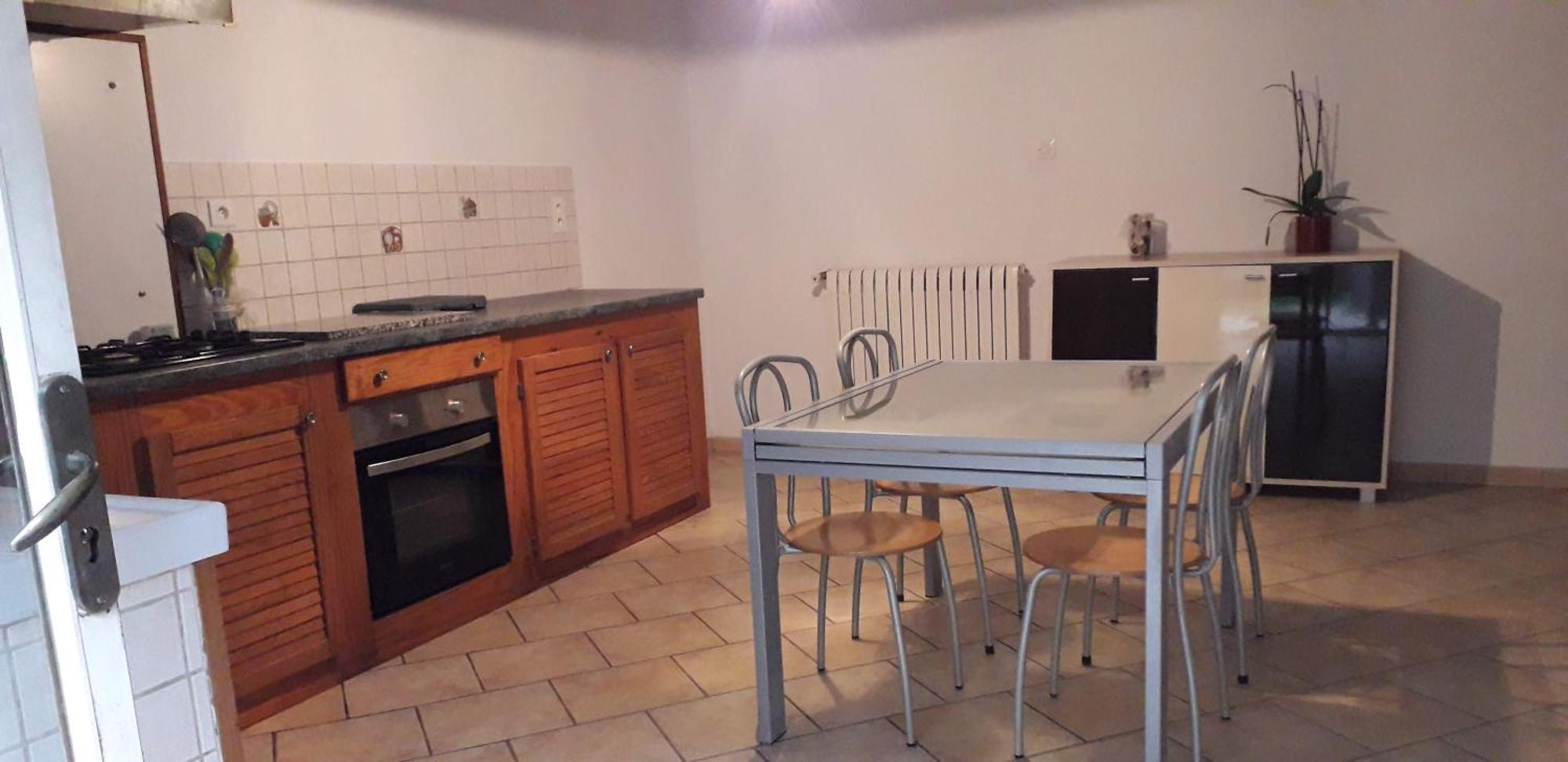 Maison Proche De La Campagne Au Calme 7-8 Personnes Hébergement de vacances *