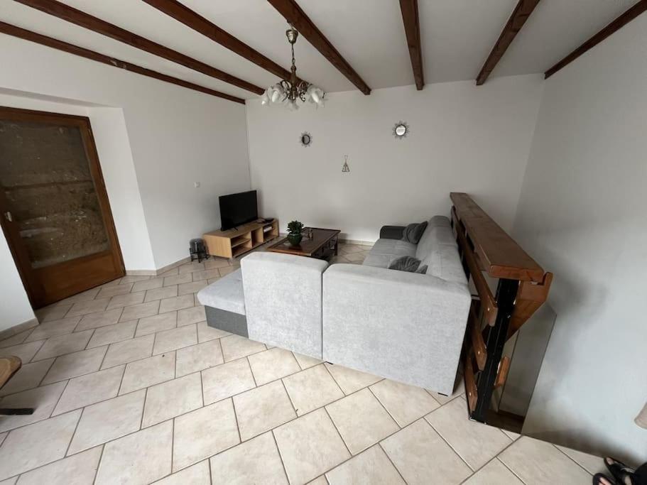 Maison Proche De La Campagne Au Calme 7-8 Personnes Hébergement de vacances *